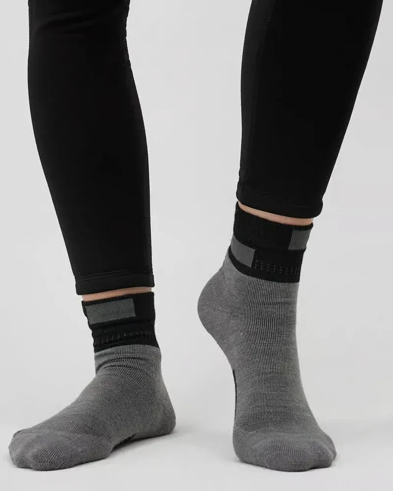 Mammut Women's Aconcagua ML Tights in Black-6