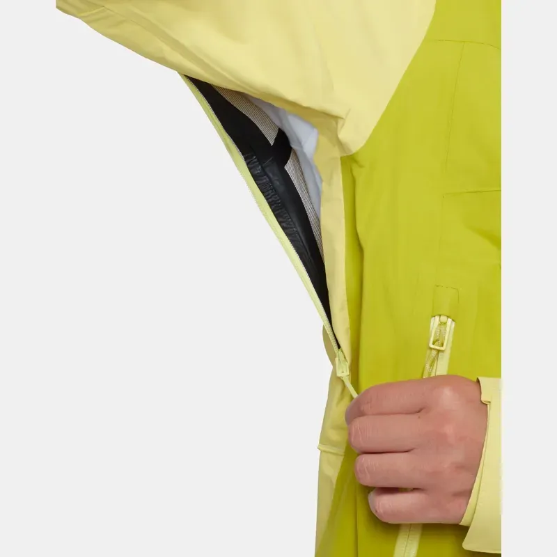Mammut Women's Crag HS Hooded Jacket in Holunder-Acacia-8