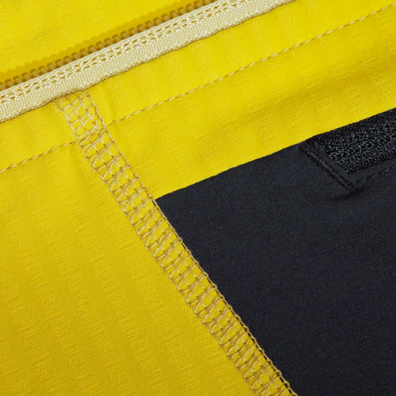 Mammut Madris Light Men's Hooded Jacket in Mello-1