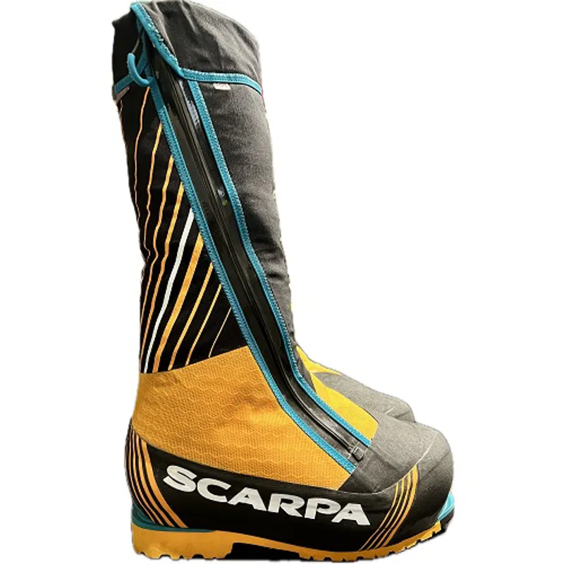 Ex-Hire Phantom 8000 HD Size 47